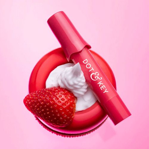 Dot & Key Meltie Lip Balm With 2% Kojic 4g SPF 50+ PA+++ Strawberry Glaze
