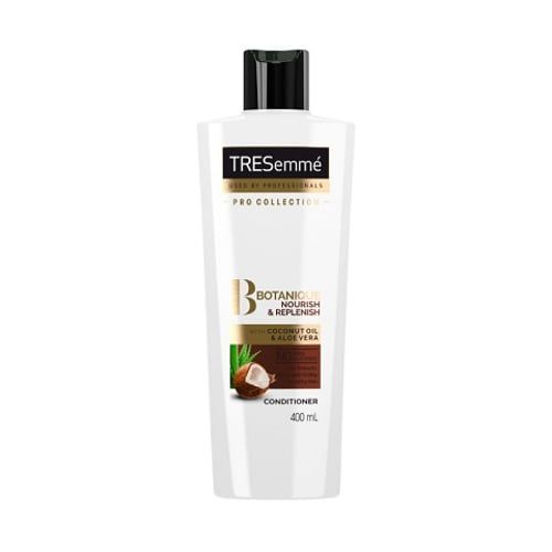 Tresemme Botanique Nourish & Replenish With Coconut Oil & Aloe Vera Shampoo 700ml